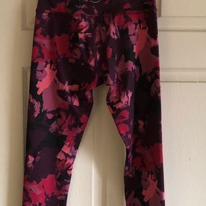 Cute Beyond Yoga Leggings!